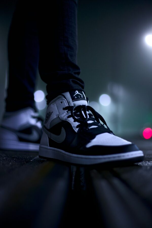 Luminous Night Walk Sneakers