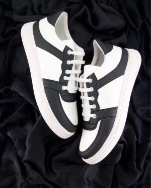 Lightweight Travel Sneakers